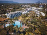 The Regent Cha am Beach Resort, Hua Hin Hotel dekat The Home Star