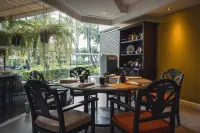 The Regent Cha am Beach Resort, Hua Hin - breakfast
