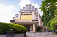 Meiyi Hotel Отели рядом с достопримечательностью «Блок Жуан Хун»