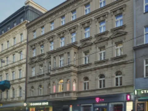 DownTown Suites Jugoslavska Hotels near Old Town