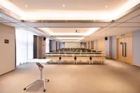 Atour Hotel Zhuhai Sam's Oyuan Plaza - Business