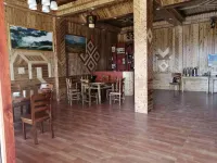Longji Yili Yaojia Homestay