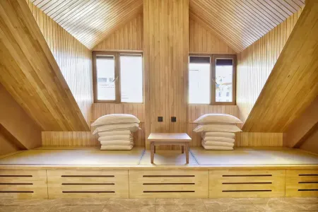 如家詩柏·雲飯店（安圖二道白河長白山店）