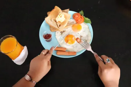 Miracle Colombo City Hostel Отели рядом с достопримечательностью «Парк Вихарамахадеви»