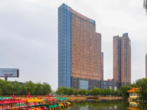 Vienna International Hotel Hoteles en Puyang