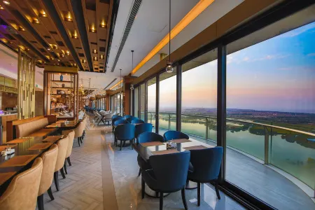 Taihu Longemont Diamond Hotel Отели рядом с достопримечательностью «Taihu Lake Longemont Paradise»