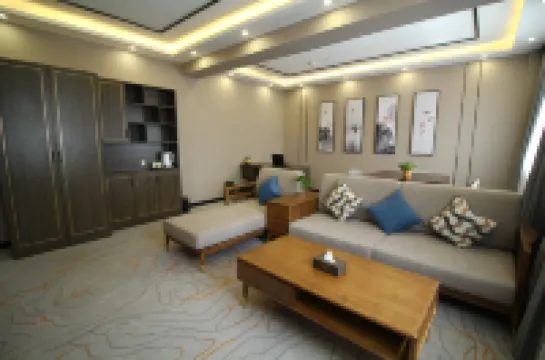 蘭州人民飯店（西關地鐵站張掖路步行街店）