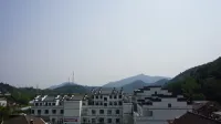 Floral Hotel·Yinlong Hotel (Ningguo Wannan Sichuan Tibet line) - Mountain view