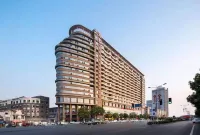 Siman Light Luxury Hotel Changsha Wuyi Square Hotels near Deyacun (Zuojiatang Branch)