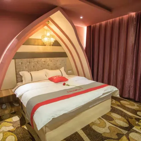 Jun Hotel