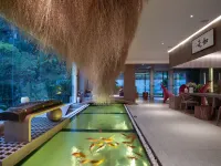 Rushi Zen  Homestay (Guilin Yangshuo Ten-Mile Gallery Scenic Area Lijiang) - สระว่ายน้ำส่วนตัว