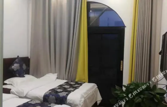 遵義朗山情源民宿