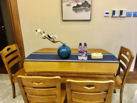 Qidong Four Clover Hotel Отели рядом с достопримечательностью «Yuantuojiao Scenic Resort»