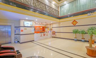 A Chain Hotel (Sunshine Night Market)