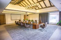 Yuexinyuan Hot Spring Resort Hotel