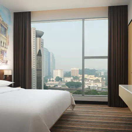 Four Points by Sheraton Kuala Lumpur, Chinatown Отели рядом с достопримечательностью «Национальная мечеть»