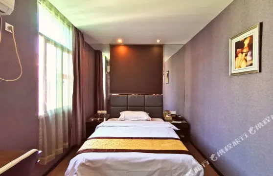 長汀8天酒店（濟川門店）