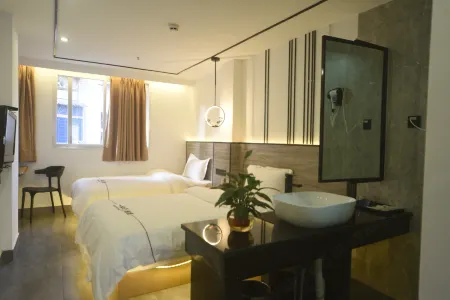 A Cup of Tea Inn (Zhongshan Road Pedestrian Street)