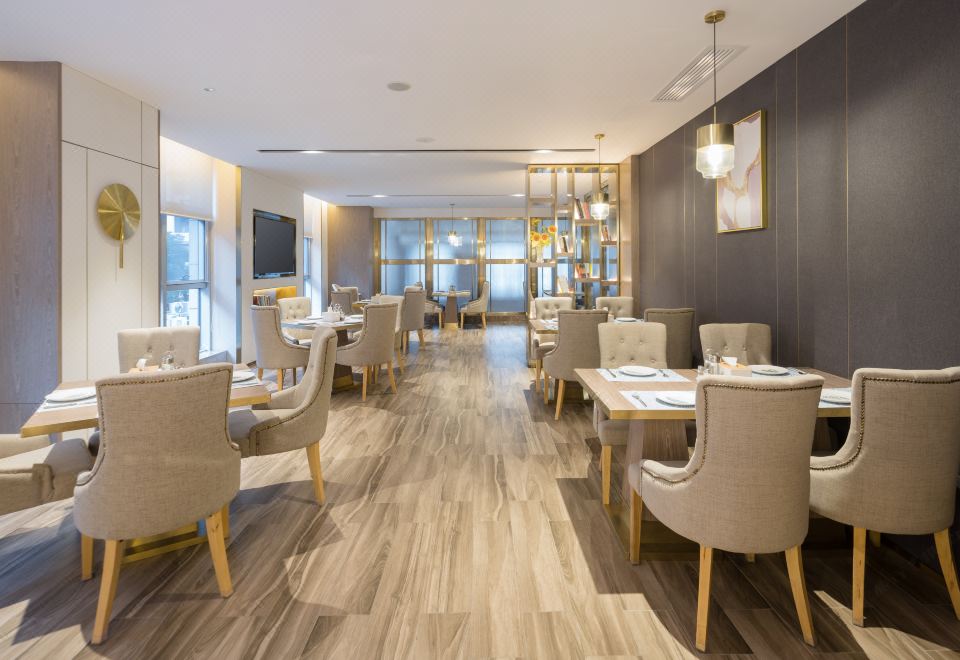 호텔 주변 편의시설