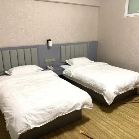 Yongning Runyi Hotel