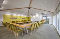 The Hill Hotel at Flúðir Hotels in Fludir