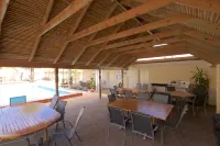 Bunbury Motel and Apartments - piscina