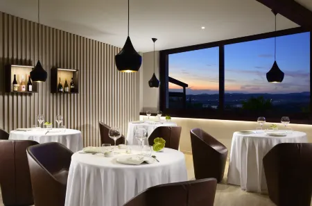 Borgobrufa Spa Resort Adults Only Отели в г. Brufa