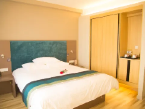 Home Inn Yubai Yun Hotel (Pingdu Xiamen Road Olympic Sports Center) Hoteles en Pingdu