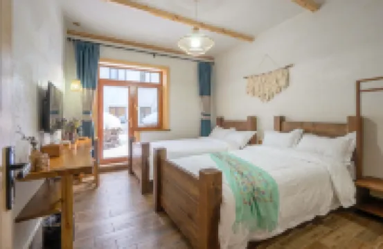 Linzi Cottage