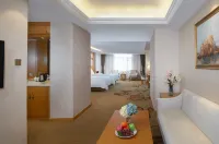 Vienna Hotel (Dunhua High-speed Railway Station) Hotels near Lingshan Temple, Dunhua