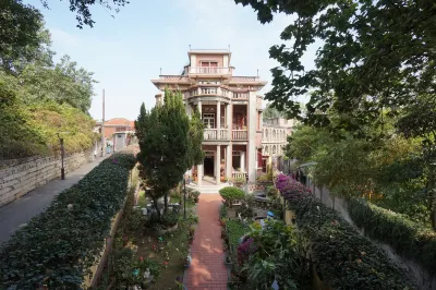 Chuanwu Old Villa Family Hotel Hotel di Gulangyu Scenic Area