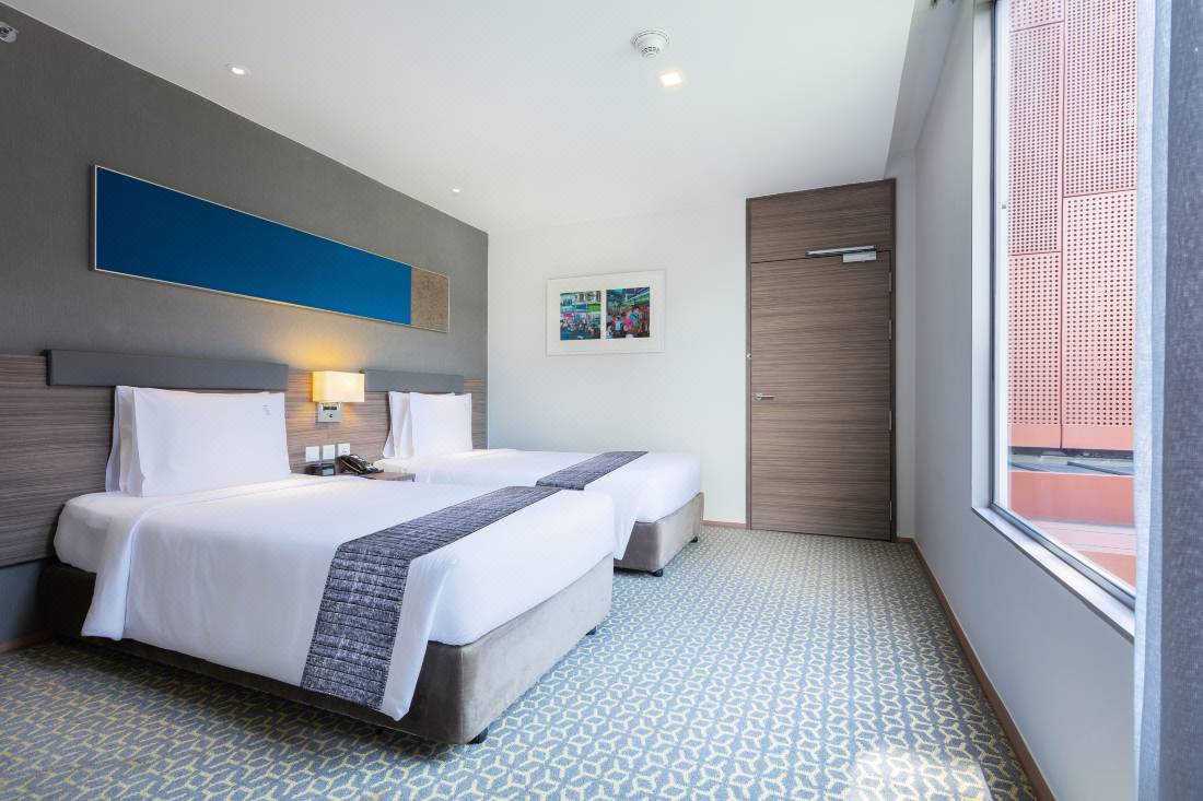 Holiday Inn Express Bangkok Sathorn An Ihg Hotel Bangkok Updated 22 Room Price Reviews Deals Trip Com