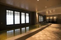 Hotel Monterey Okinawa Spa & Resort - vasca da bagno