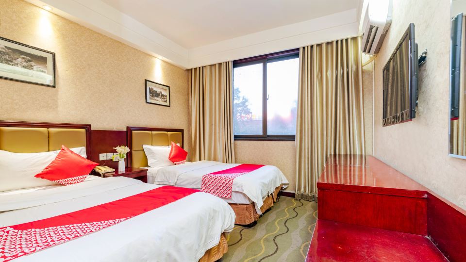 Wuxi Xiyuan Hotel