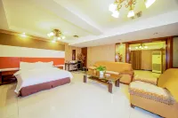 Duyun Jinpeng Hotel (Duyun Dashiban Ancient Street Store)