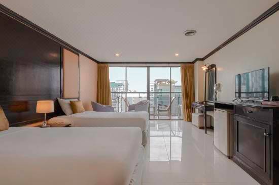 Mike Beach Resort Pattaya Room Reviews & Photos - Pattaya 2021 Deals & Price | Trip.com