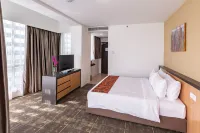 Hotel 7 Suria Hotels in Gaya Island