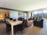 Oaks Glenelg Plaza Pier Suites Hoteles en Glenelg