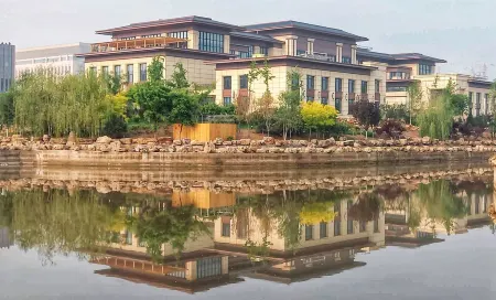 Yue Lan Hotel (Shijiazhuang Zhengding International Convention and Exhibition Center) Отели в г. Чжэндин