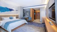 He Hotel