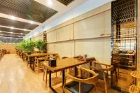 โรงแรมนานาชาติ SMIR - พร้อมอาหารเช้า
