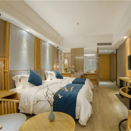 Plum Garden Yuezhu Hotel