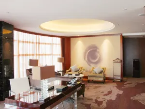 Guolong Hotel