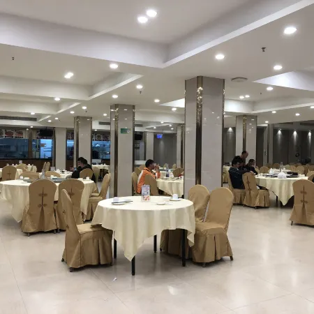 Tianbao Hotel