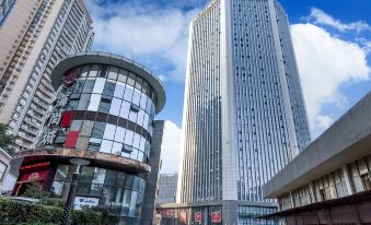 Lavande Hotel (Chongqing Nanping Pedestrian Street, Gongmao Metro Station)