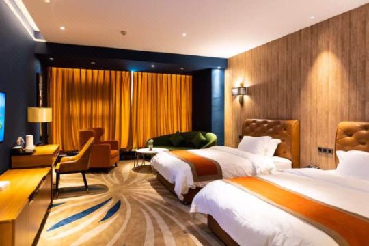 泸州摩尔国际酒店