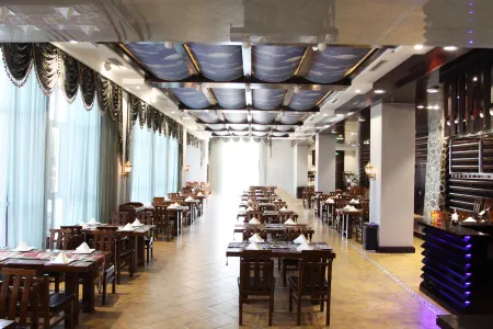 Peter International Hotel Отели в г. Хулун-Буир