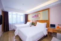 Vienna Hotel (Tongliao Development Zone)