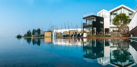 Xinchang Mountain Letter · Cloudside Homestay Отели рядом с достопримечательностью «Zuoyucun»