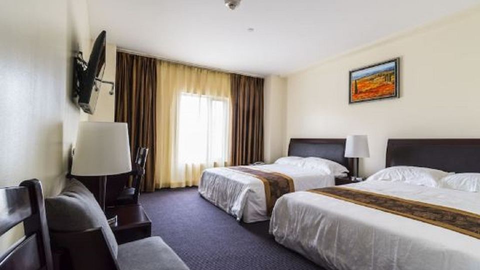 John Hotel